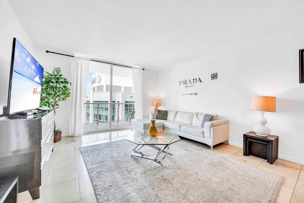 Modern 1 Bed In The Heart Of Brickell With Free Parking Leilighet Miami Eksteriør bilde
